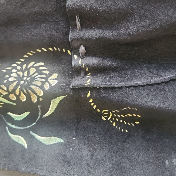 Patricia Wolf Black Leather Painted Vest - Picture 8 of 11